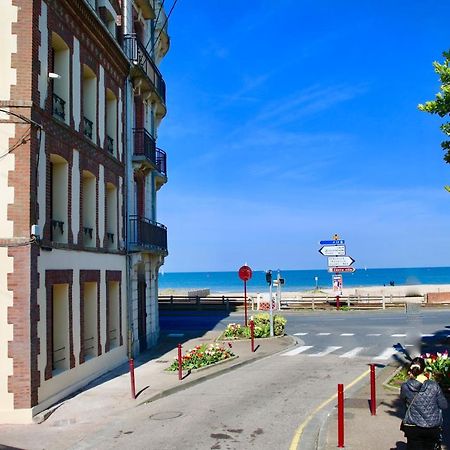 Appartement Grand Confort Bord De Mer Rez-De-Chaussee Residence La Vague Houlgate Exterior foto
